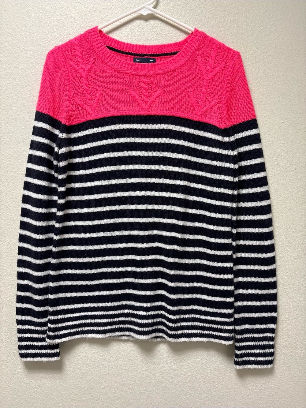 Gap Women's Knit Striped Crewneck Long Sleeve Pullover Sweater Pink M